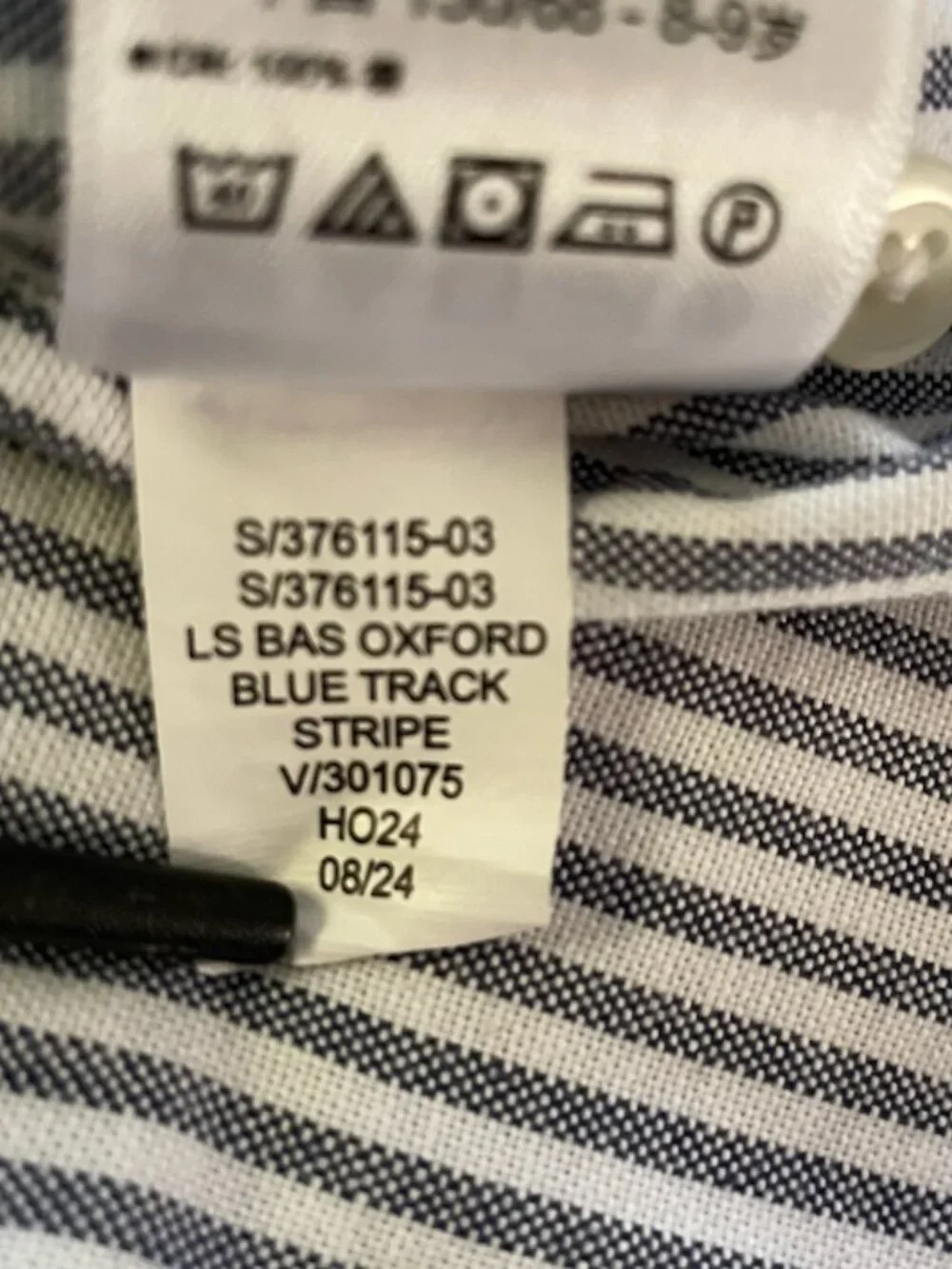Gap Kids Bundle of Two Button Down Boy's Shirts Size M (8) EUC - Pristine